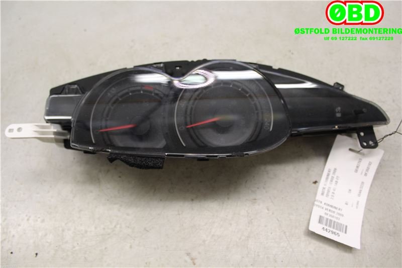 Instrumentpanel til Toyota Verso, 2009-2016 (Type III)  (TOYOTA|838000F070)