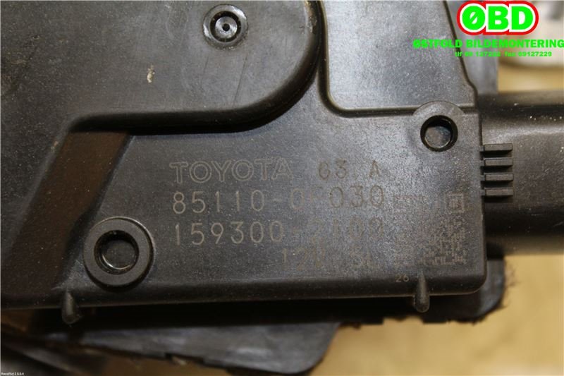Viskermotor frontrute til Toyota Verso 2009-2016 (Type III)  (TOYOTA|851100F030|1593002100)