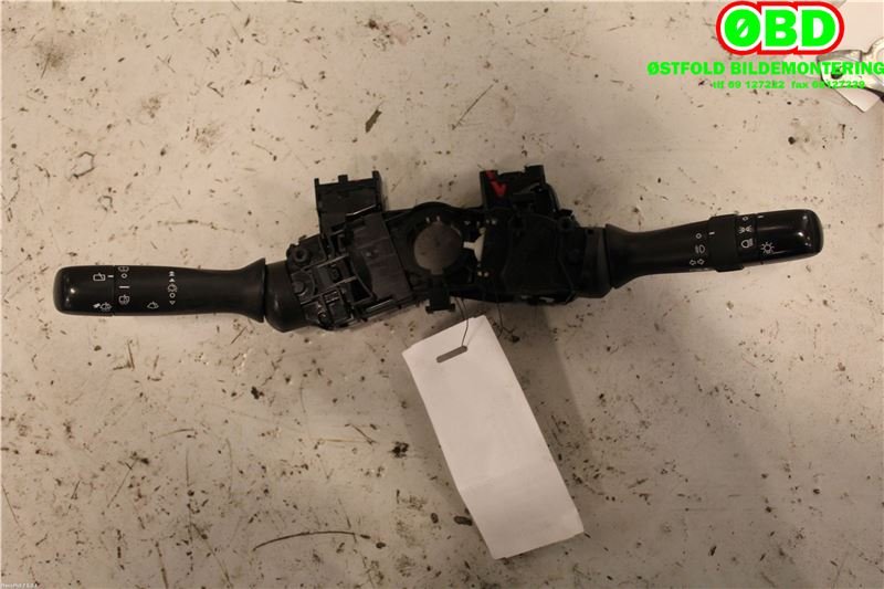Bryter combi til Toyota Yaris 2009-2011 (Type II, Fase 2)  (TOYOTA YARIS|846520D031|841400D091|)