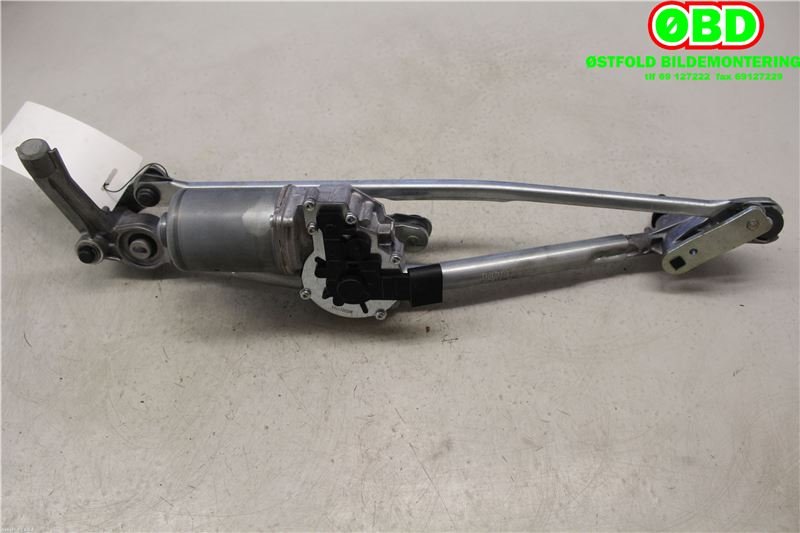 Viskermotor frontrute til BMW 3-Serie 2005-2011 (E90/E91/E92/E93) (E90/E91/E92/E93) (BMW|61 61 7 161 711|)