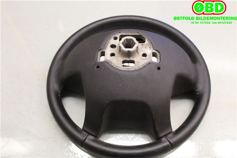 Ratt til Volvo V70 2007-2013 (Type III, Fase 1)  (VOLVO|31390465|)