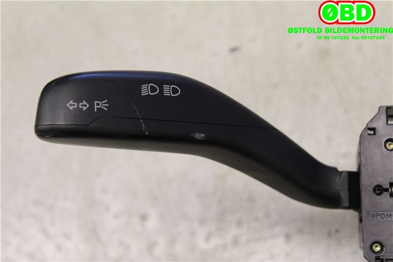 Bryter blink til VW Polo 2002-2005 (Type IV, Fase 1)  (VOLKSWAGEN|6Q0 953 513 D||6Q0953503AM)