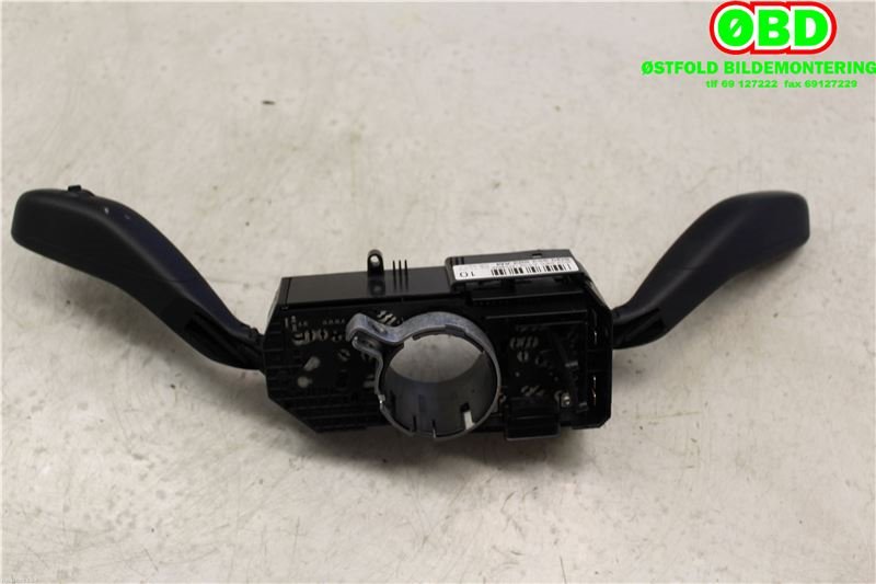 Bryter blink til VW Polo 2002-2005 (Type IV, Fase 1)  (VOLKSWAGEN|6Q0 953 513 D||6Q0953503AM)