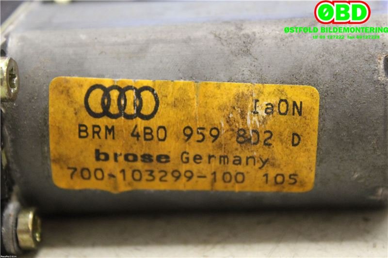 Ruteheis høyre foran til Audi A6 2001-2004 (Type II, Fase 2) (C5) (C5) (AUDI|4B0 959 802 D||4B0959802D)