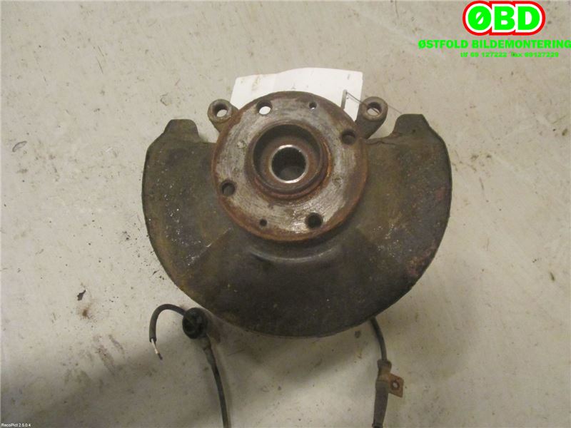 Hjulspindel venstre foran til Subaru Justy 2003-2007 (Type III) (SUBARU|)