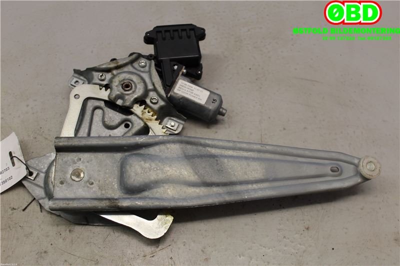 Ruteheis til Toyota Verso, 2009-2016 (Type III)  (TOYOTA|698300F040)