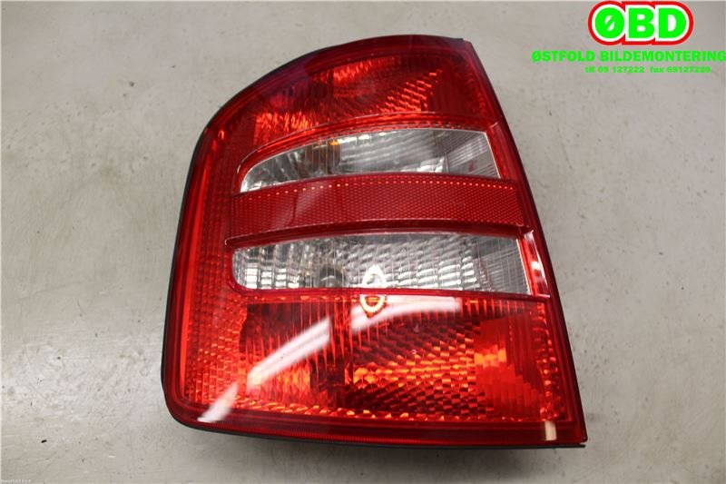 Baklykt venstre til Škoda Fabia, 2000-2007 (Type I) (SKODA|6Y9 945 111 B)