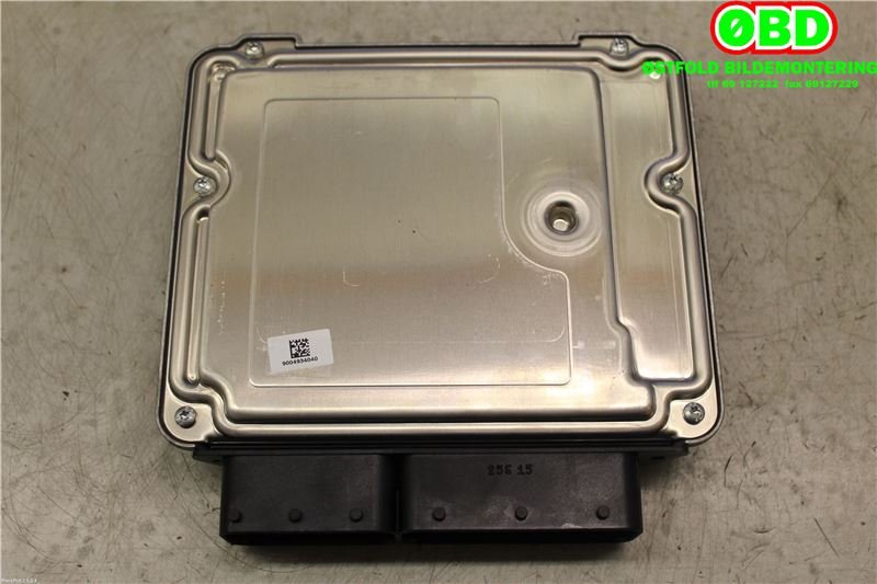 Styreenhet motor til BMW 1-Serie 2011-2015 (Fase 1) (F20/F21) (F20/F21) (BMW|13 61 8 576 341|0281018594|8518424)