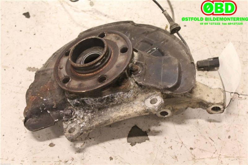 Hjulspindel høyre foran til Volvo S60 2000-2004 (Type I, Fase 1)  (VOLVO|30760715|)