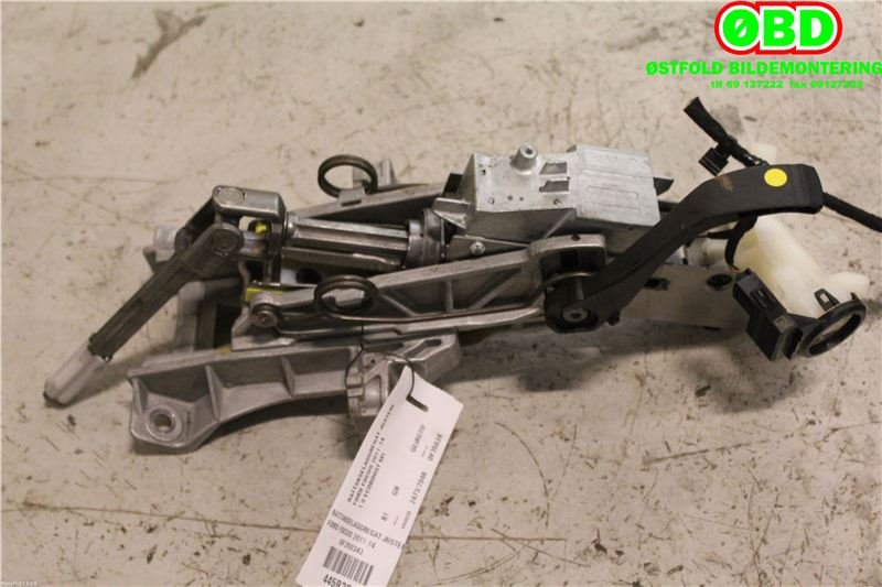 Rattaksel til Ford Focus 2011-2014 (Type III, Fase 1)  (FORD|2390124||BV6N3C529GG)
