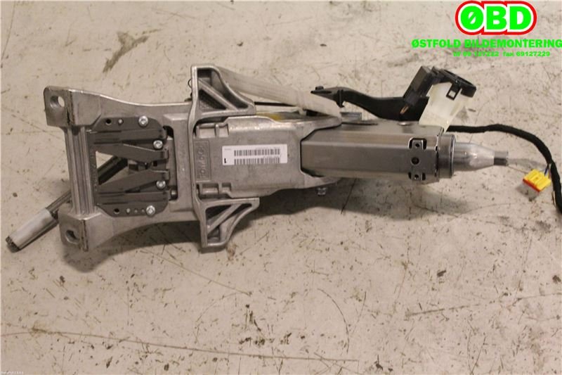 Rattaksel til Ford Focus 2011-2014 (Type III, Fase 1)  (FORD|2390124||BV6N3C529GG)