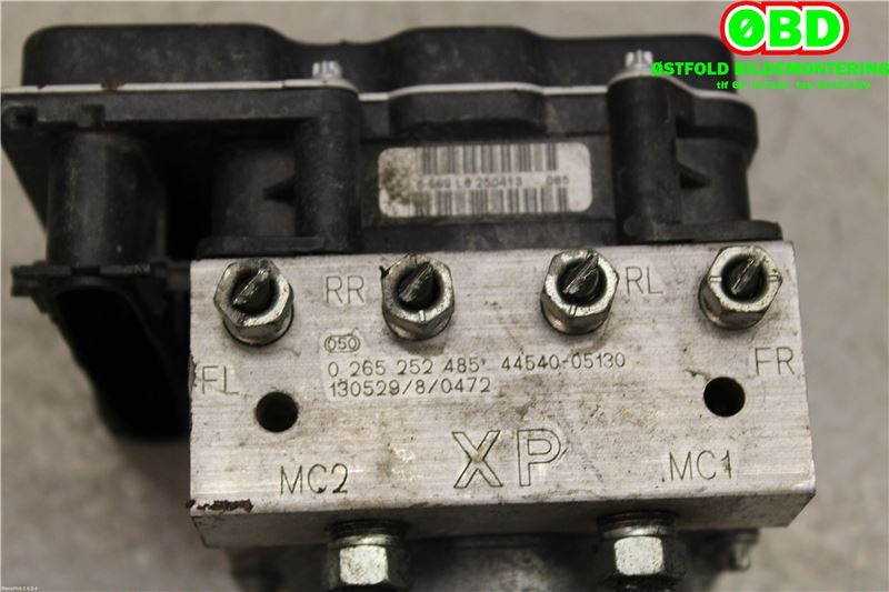ABS sentral til Toyota Avensis 2009-2015 (Type III, Fase 1) (TOYOTA|4405005240|0265252485|4454005130)