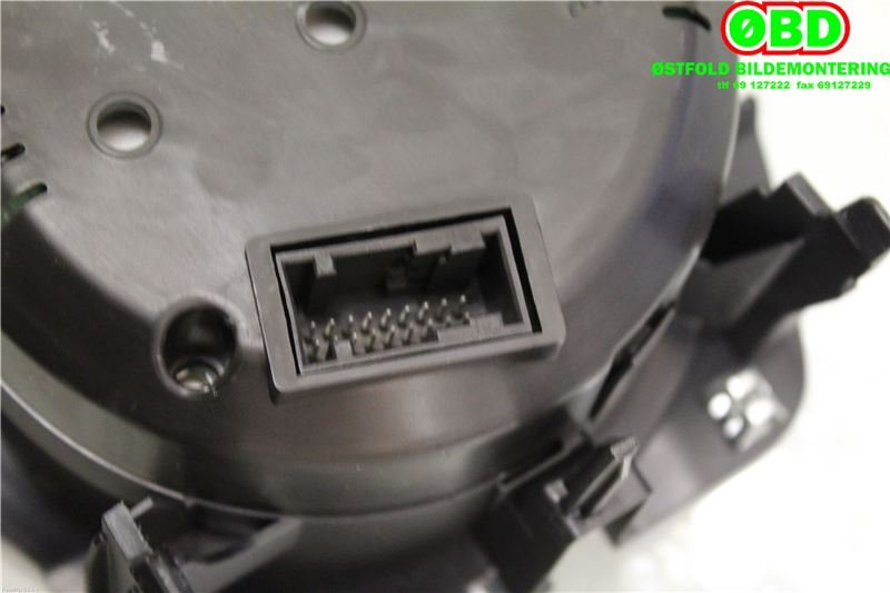 Instrumentpanel til VW Golf VII 2012-2017 (Fase 1) (VOLKSWAGEN|5G0 920 861||5G0920861)