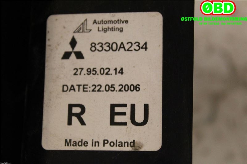 Baklykt høyre til Mitsubishi Colt 2004-2008 (Type VII, Fase 1)  (MITSUBISHI|8330A328||8330A234)