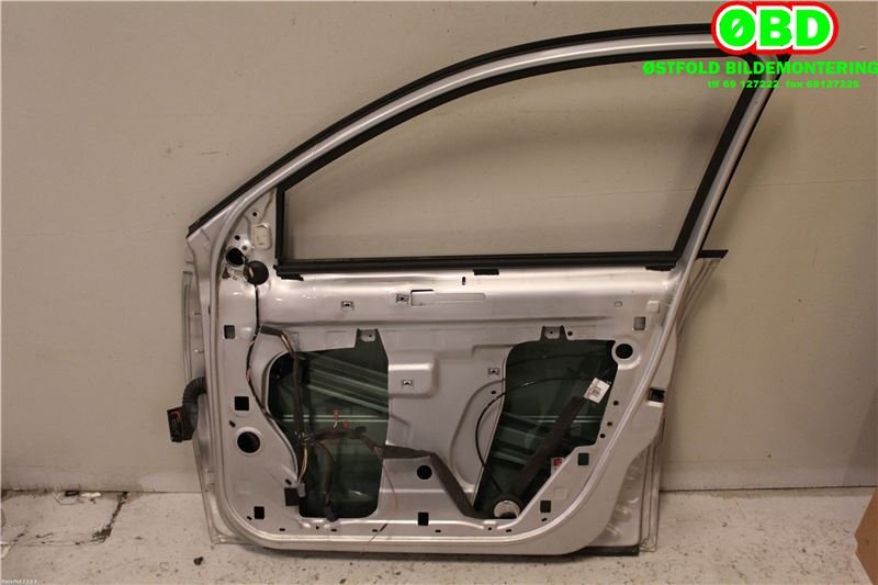 Dør høyre foran til Renault Megane 2006-2009 (Type II, Fase 2)  (RENAULT|7751473729|)