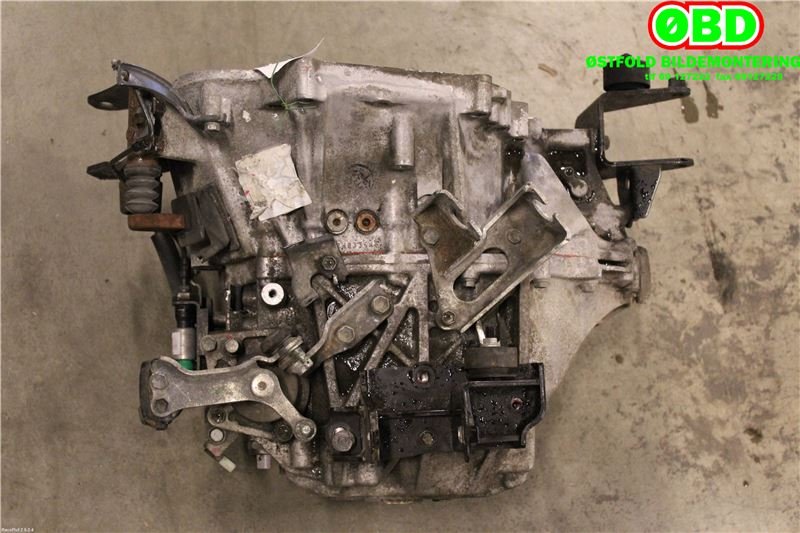 Girkasse manuell 6-trinn til Toyota Avensis 2003-2008 (Type II) (TOYOTA|303002D151|)