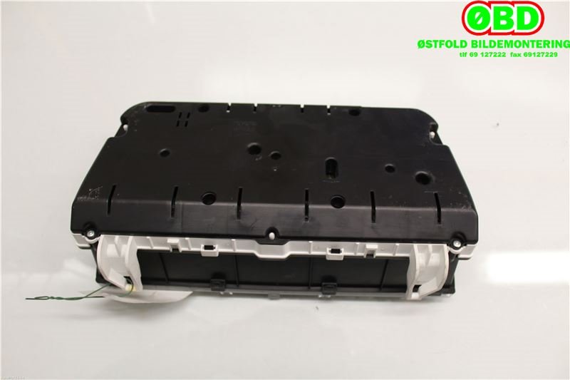 Instrumentpanel til Toyota Verso 2004-2009 (Type II)  (TOYOTA|838000F090|)