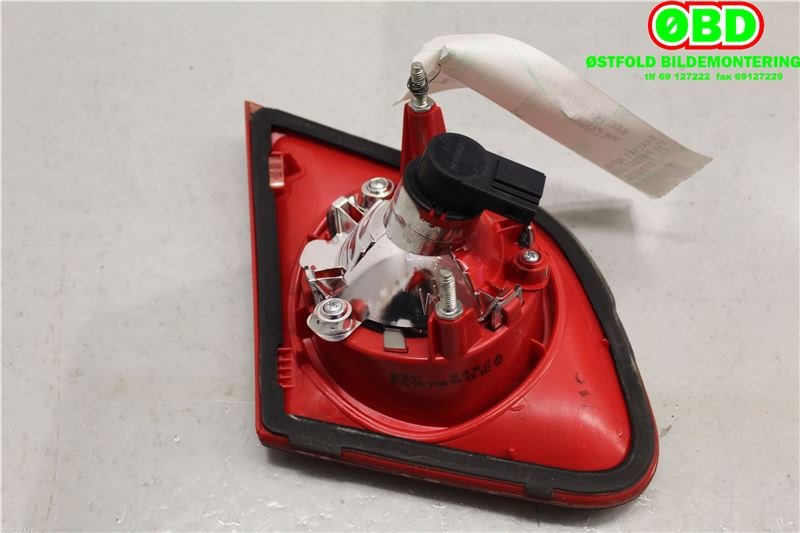 Baklykt høyre indre til VW Passat 2005-2010 (B6) (B6) (VOLKSWAGEN|3C5 945 094 E|)
