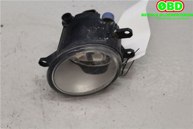 Tåkelykt høyre foran til Toyota Avensis 2003-2008 (Type II)  (TOYOTA|812100D041|812100D042|)