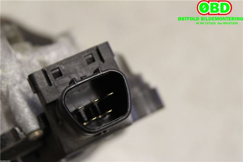 Viskermotor frontrute til Toyota RAV4 2000-2006 (Type II)  (TOYOTA|8511042130|1592004842)