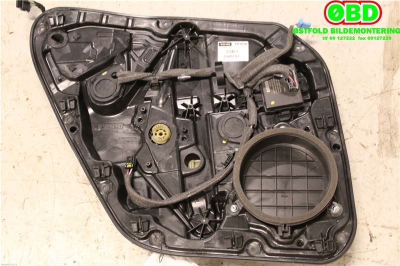 Ruteheis til Volvo V40 2012-2019  (VOLVO|31276217|)