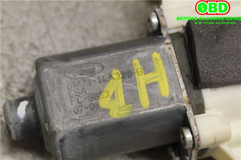 Ruteheis høyre bak til Ford Mondeo 2007-2010 (Type IV, Fase 1)  (FORD|1376853||6M2114A389B)