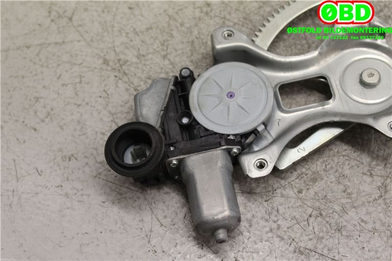 Ruteheis venstre bak til Toyota Prius 2009-2016 (Type III) (COMBI) (COMBI) (TOYOTA|6980252070|)