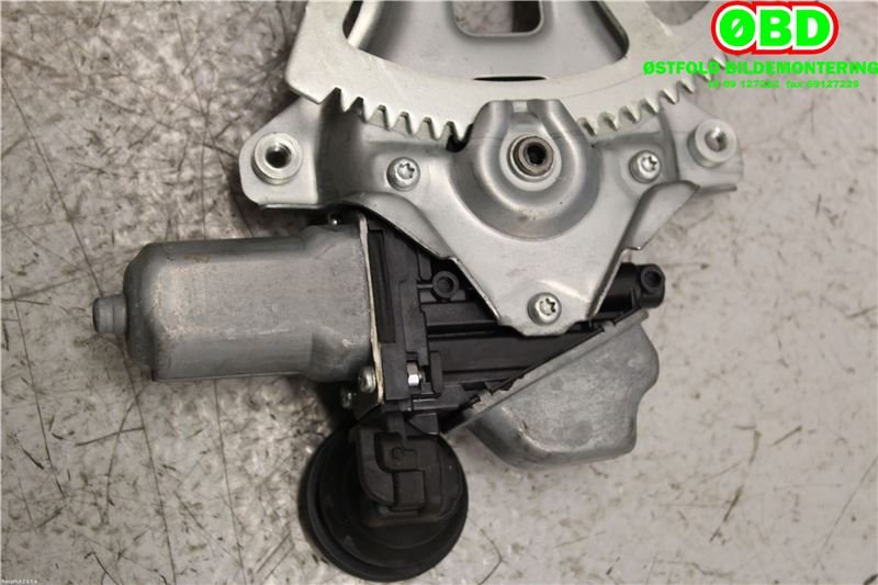 Ruteheis venstre bak til Toyota Prius 2009-2016 (Type III) (COMBI) (COMBI) (TOYOTA|6980252070|)