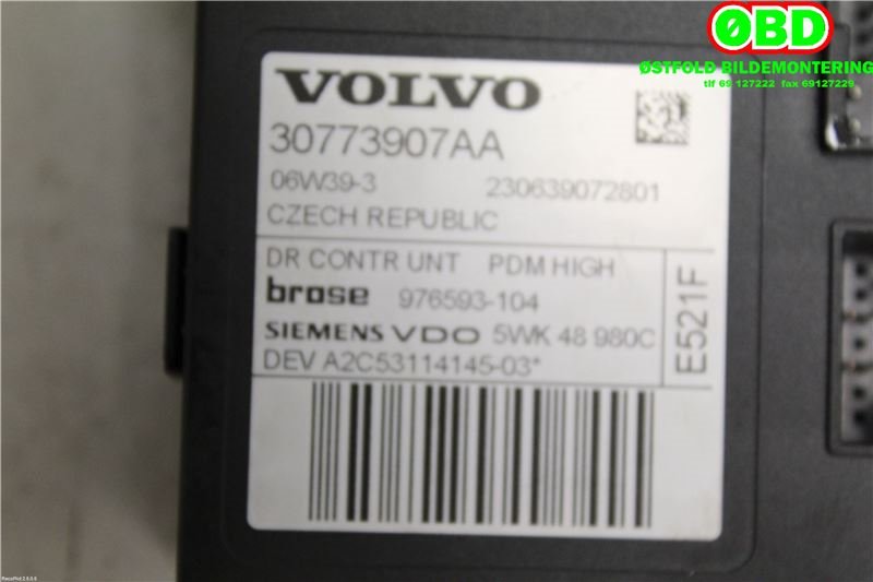 Ruteheis høyre foran til Volvo V50 2004-2007 (Fase 1)  (VOLVO|30710489|)