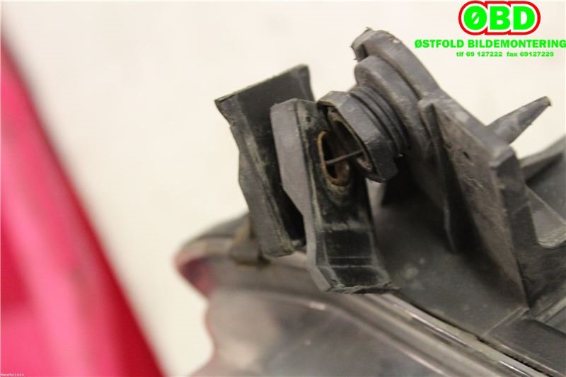 Frontlykt høyre halogen til VW Touran 2003-2006 (Type I, Fase 1)  (VOLKSWAGEN|1T0 941 006 R||1T0941006D)