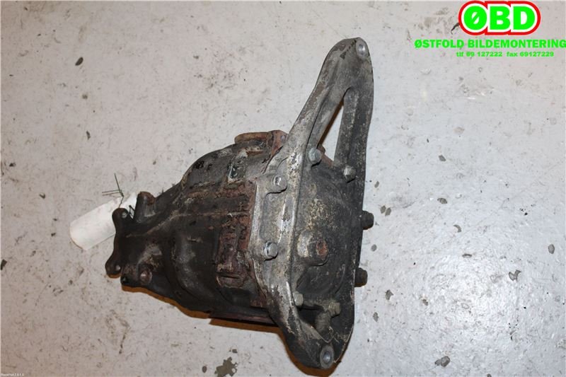 Kardang klokke bak til Mercedes Vito/Viano 2004-2010 (Fase 1) (W639) (W639) (MERCEDES|A 639 350 13 14|)