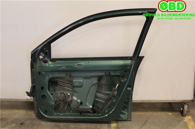 Dør høyre foran til Renault Megane 2003-2005 (Type II, Fase 1) (RENAULT|7751473729|)