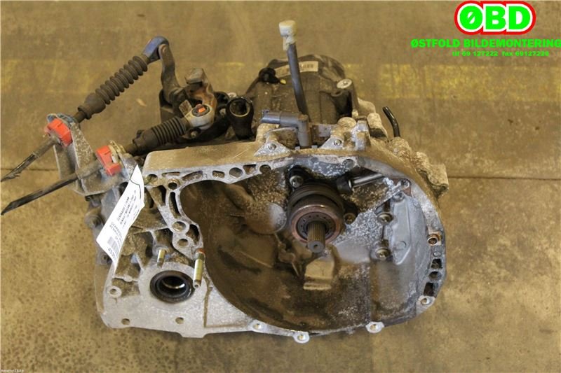 Girkasse manuell til Renault Megane, 2003-2005 (Type II, Fase 1) (RENAULT|7701717366)