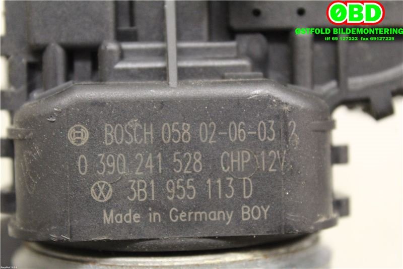 Viskermotor frontrute til VW Passat 2001-2005 (B5,3BG) (B5,3BG) (VOLKSWAGEN|3B1 955 113 D|0390241528|3B1955113D)