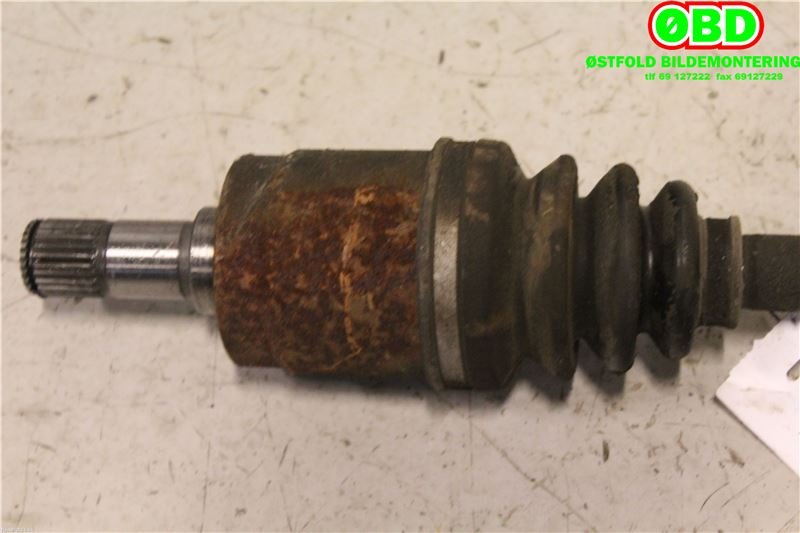 Drivaksel venstre foran til Honda Jazz 2002-2008 (Type I)  (HONDA|44306SAAE00|)