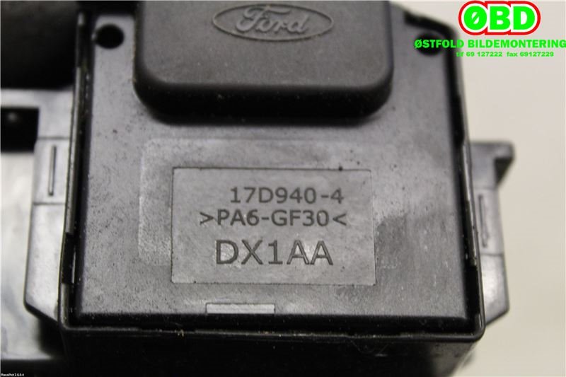 Bryter blink til Ford Focus 2008-2010 (Type II, Fase 2)  (FORD|1362588|)