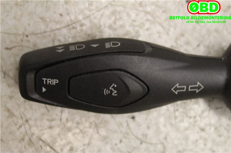Bryter blink til Ford Fiesta 2008-2012 (Type VI, Fase 1)  (FORD|1686675|)