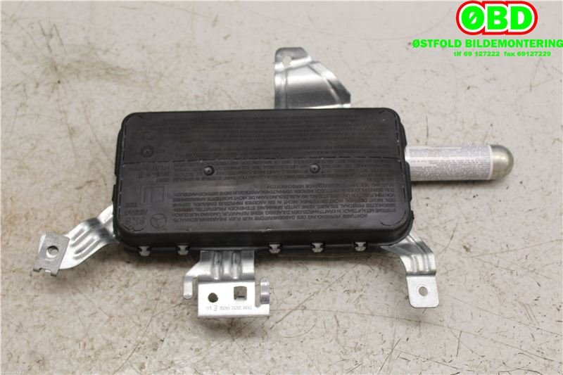 Airbag diverse til Mercedes C-Klasse 2004-2007 (Fase 2) (W203) (W203) (MERCEDES|A 203 860 26 05||2038602605)