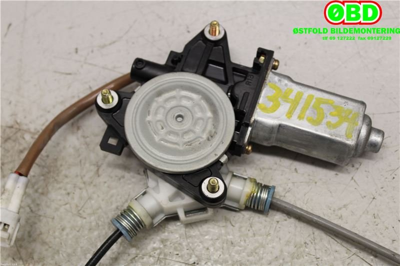 Ruteheis til Suzuki Liana 2004-2010 (Fase 2)  (SUZUKI|83501-54GA0|)