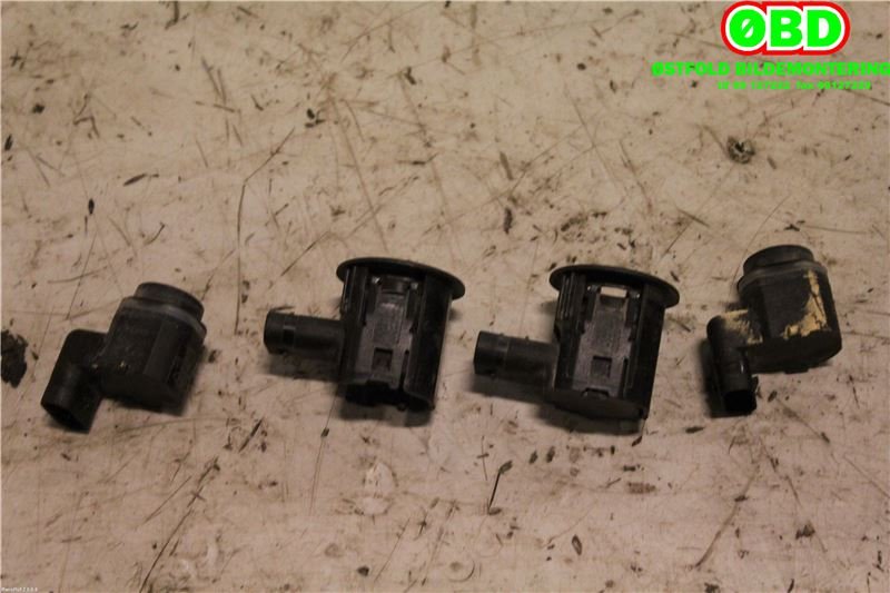 Parkeringssensor foran til Ford Fiesta 2008-2012 (Type VI, Fase 1) (FORD||8A6J15K859AA)