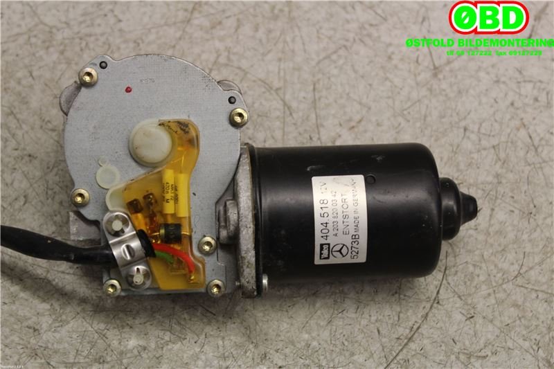 Viskermotor frontrute til Mercedes C-Klasse 2004-2007 (Fase 2) (W203) (W203) (MERCEDES|A 203 820 03 42|404.518|2038200342)