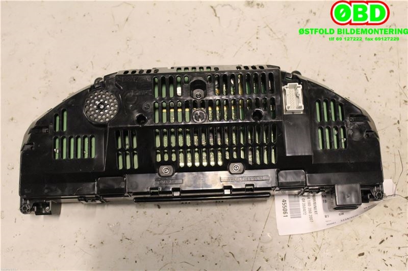 Instrumentpanel til Mercedes C-Klasse 2011-2014 (Fase 2) (W204) (W204) (MERCEDES|A 204 900 41 08||2049004108)