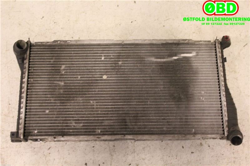Radiator (manuell gir) til BMW 5-Serie 1996-2003 (E39) (E39) (BMW|17 11 2 247 345|)