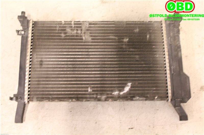 Radiator (manuell gir) til Mercedes A-Klasse 2005-2012 (W169) (W169) (MERCEDES|A 169 500 03 03|)
