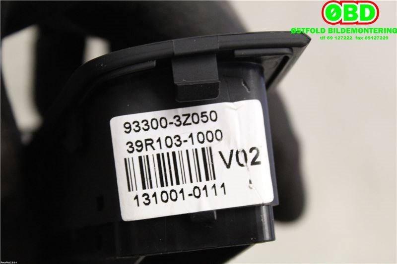 Bryter lys til Hyundai i40 2012-2017  (HYUNDAI|933003Z050RY|933003Z050)