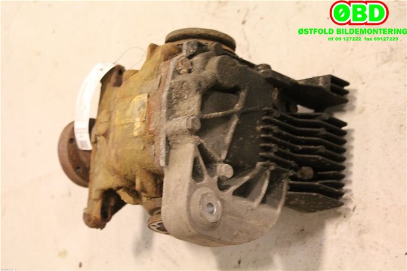 Kardang klokke bak til BMW 5-Serie 2003-2010 (E60/E61) (E60/E61) (BMW|33 10 7 516 886|)