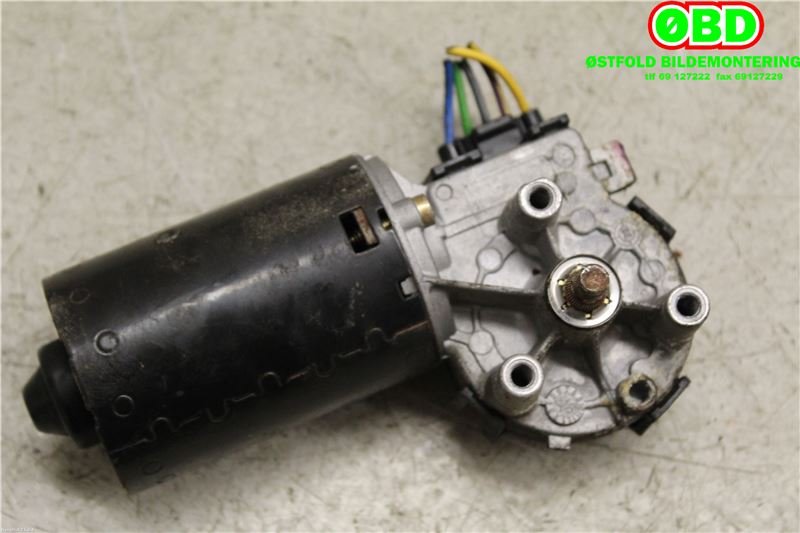Viskermotor frontrute til Volvo V70 (S70/XC70) 1997-2000 (Type I)  (VOLVO|9169321|0390241133)