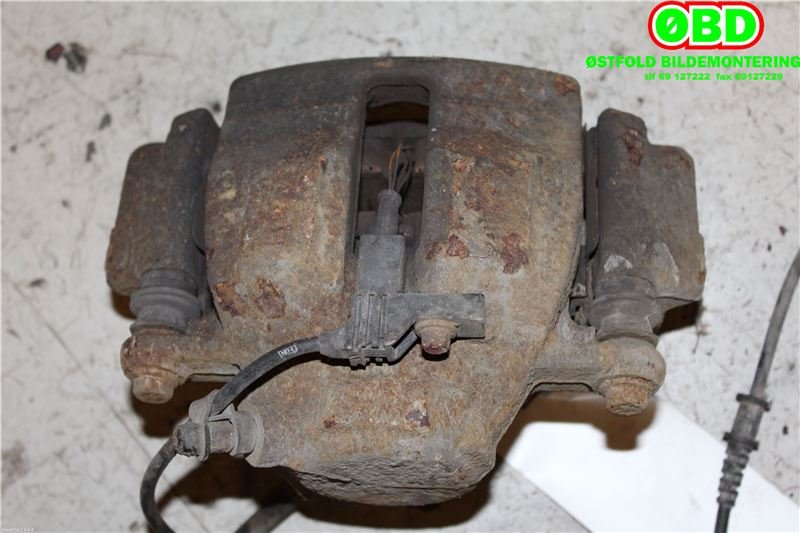 Bremsecaliper høyre foran til Mercedes C-Klasse 2000-2004 (Fase 1) (W203) (W203) (MERCEDES|A 003 420 22 83|)