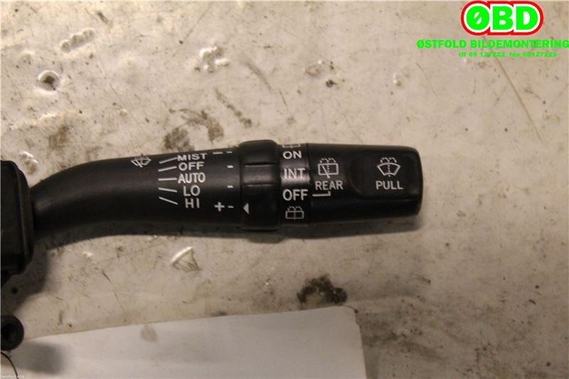 Bryter visker til Toyota Avensis 2003-2008 (Type II)  (TOYOTA|8465205170|)