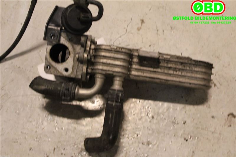 EGR-kjøler til VW Passat 2005-2010 (B6) (B6) (VOLKSWAGEN|038 131 512 H|)